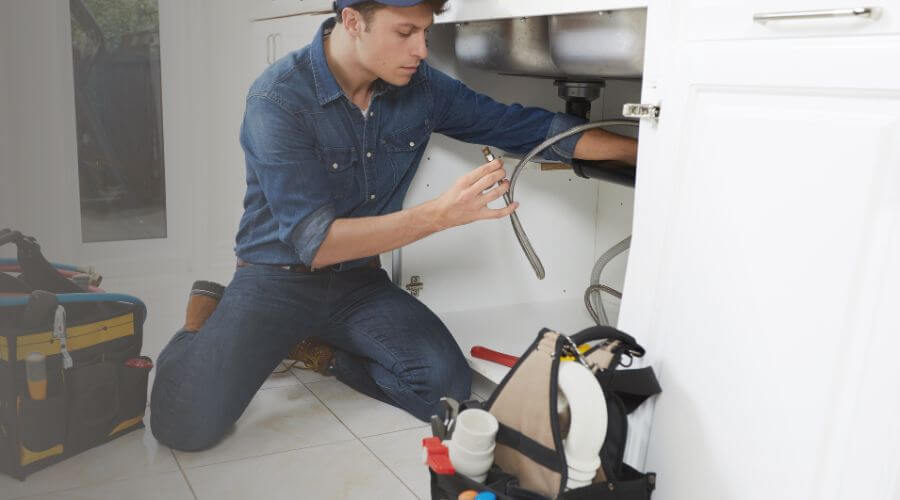 Emergency Leak Repair in Fort Buchanan, PR